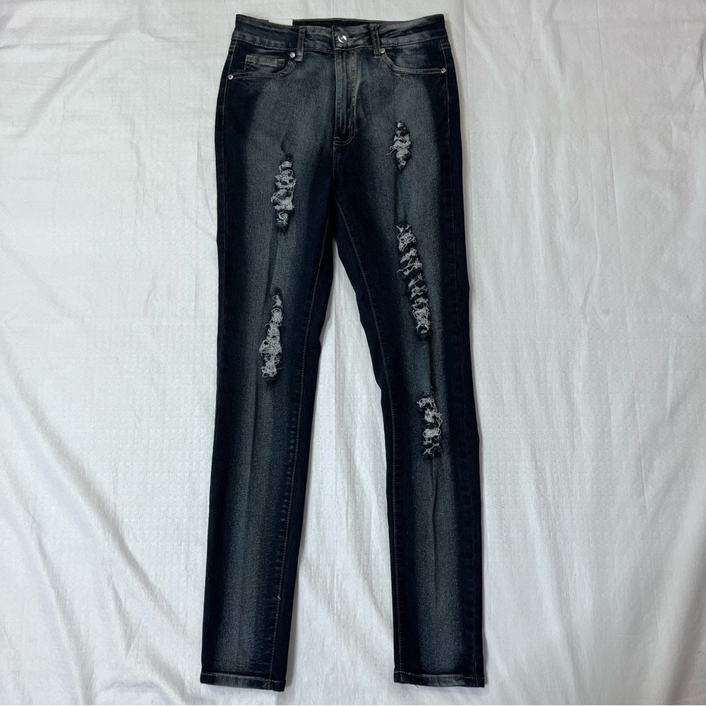Danesi ladies dark Distressed Skinny Jeans size 7 (NWT)